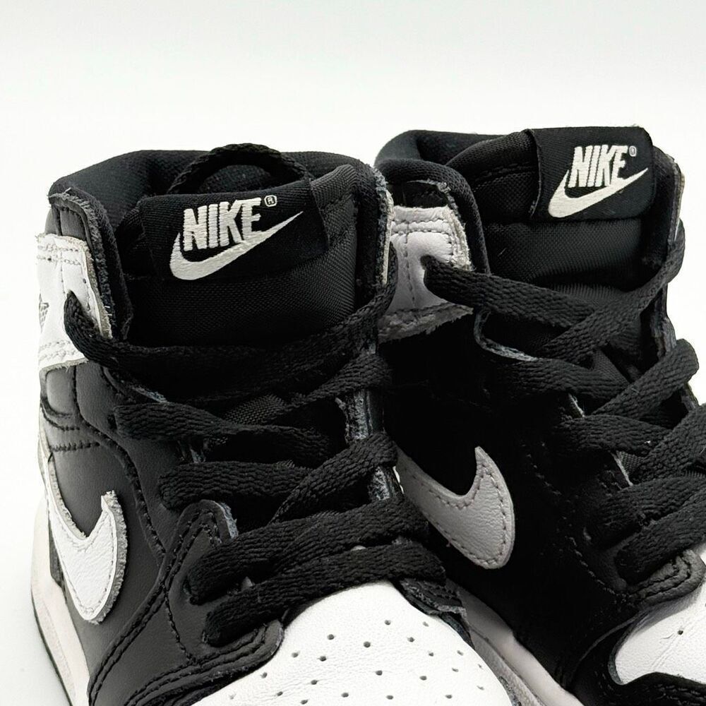 Nike Air Jordan Retro 1 OG High Top Panda Black White Lace Up Toddler Sneakers - - Picture 13 of 14